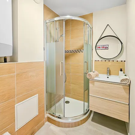 2 فيلي سور مير